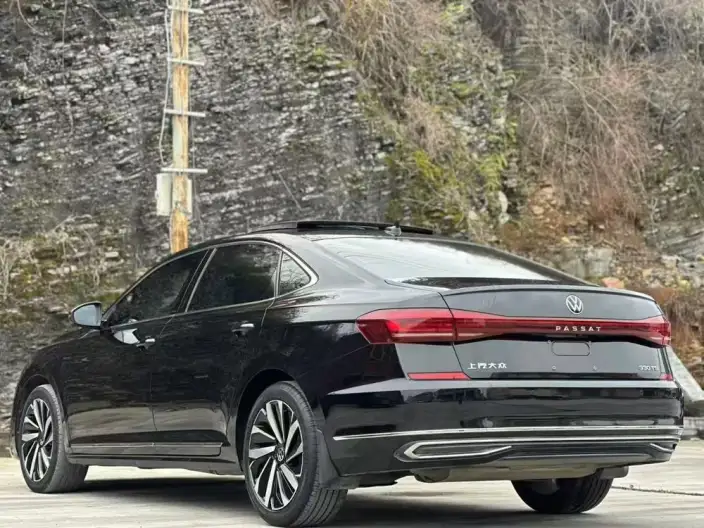 Volkswagen Passat 2023 Model 330TSI Starry sky Elite Edition – фото 4