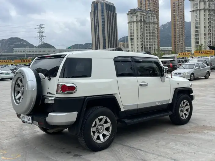 FJ Cruiser 2020 Model 4.0T Automatic 4WD 5 seat Parallel Imported – фото 6
