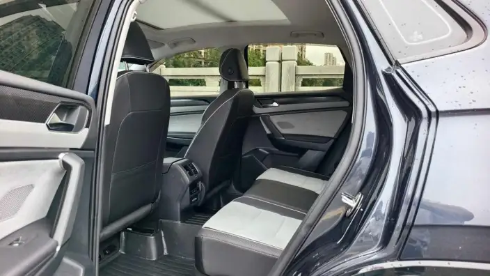 Tayron X 2024 Model 330TSI 2WD Flagship Smart Edition – фото 9