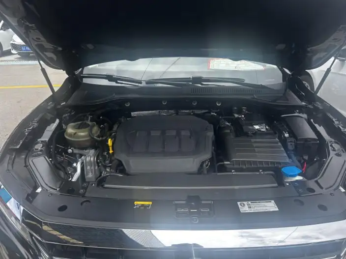 Volkswagen Passat 2021 Model 330TSI Premium Edition – фото 6