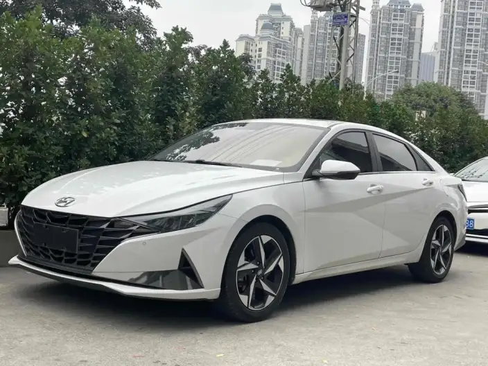 Hyundai Ioniq 2021 Model 1.5L CVT GLX Elite Edition – фото 1