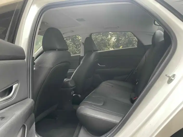 Hyundai Ioniq 2021 Model 1.5L CVT GLX Elite Edition – фото 9