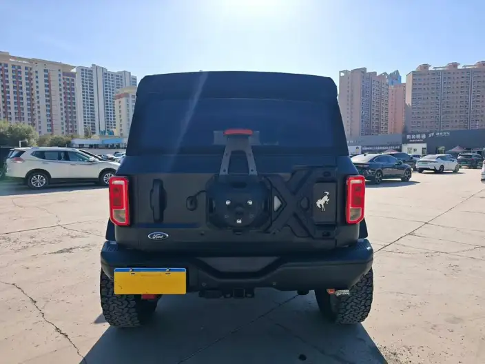 Bronco Overseas 2022 Model 2.7T Automatic 4WD 5 seat Parallel Imported – фото 5