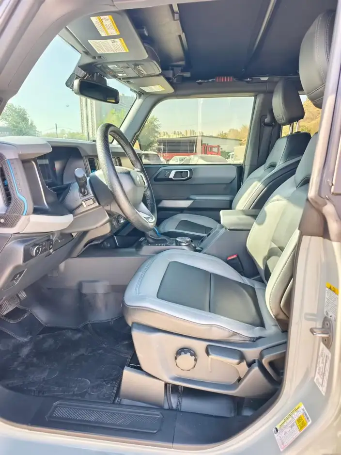 Bronco Overseas 2022 Model 2.7T Automatic 4WD 5 seat Parallel Imported – фото 9