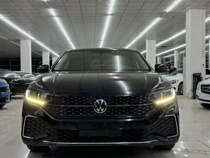 Volkswagen Passat 2023 Model 330TSI Starry sky Elite Edition – фото 2