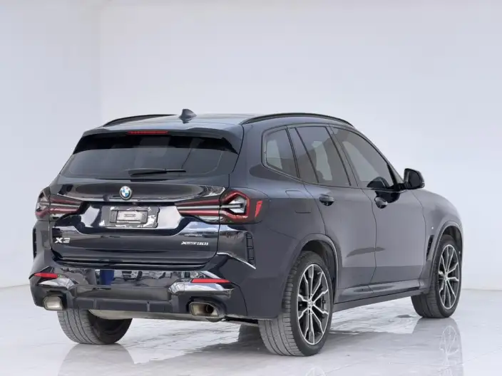 BMW X3 2023 Model xDrive30i Leading Model M Night Set – фото 6