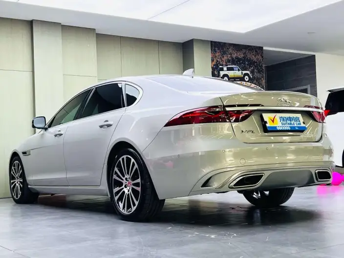 Jaguar XFL 2024 Model 2.0T P250 2WD Exclusive Deluxe Edition – фото 4