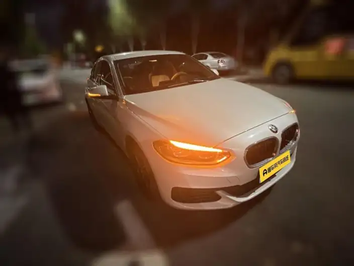 BMW 1 Series 2020 Model 120i Fashion Model – фото 3