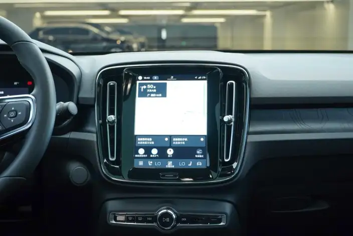 Volvo C40 EV 2022 Model Long Battery Life Pro Edition PRO – фото 9