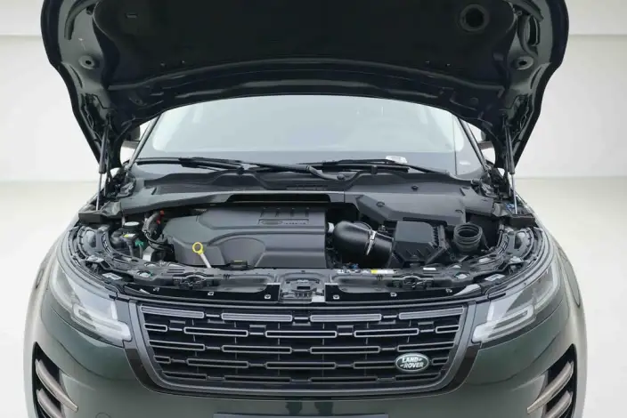 Range Rover Evoque 2026 Model Range Rover Evoque L 2.0T SE – фото 4