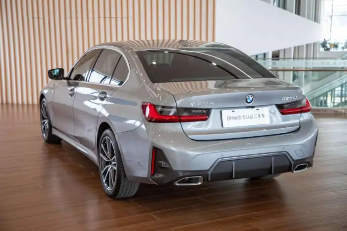 BMW 3 Series 2025 Model 325Li M Sports Set – фото 5