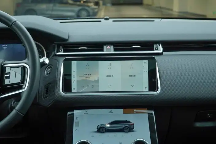 Range Rover Velar 2022 Model 250PS – фото 8