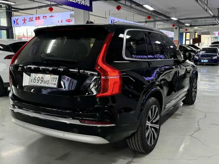 Volvo XC90 2022 Model B5 Zhixing Deluxe Edition 5 seat – фото 7