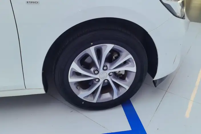 Buick Verano 2023 Model Pro 533T Lexiang Edition – фото 9