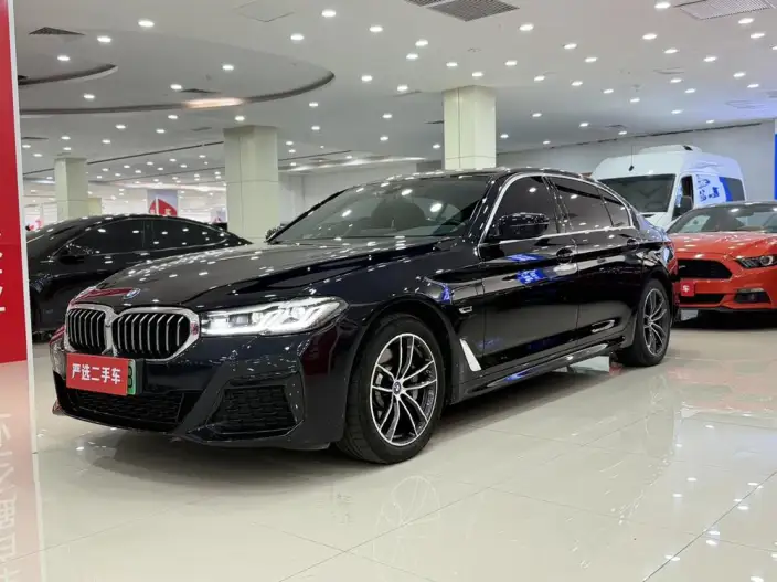 BMW 5 Series PHEV 2022 Model 535Le M Sports Set – фото 1