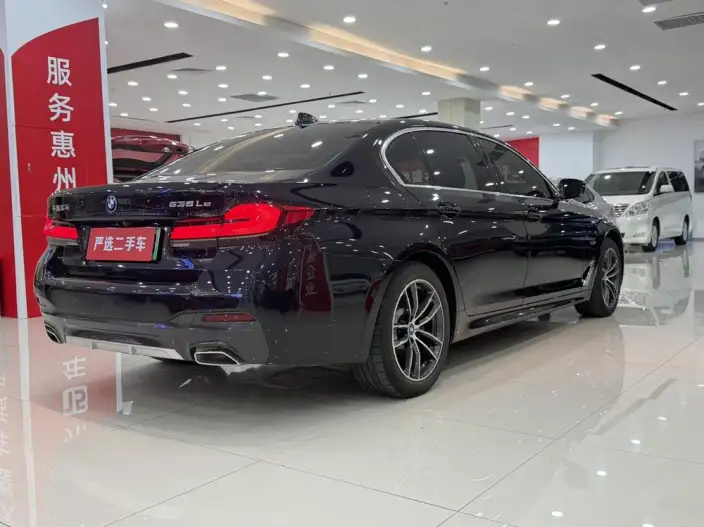 BMW 5 Series PHEV 2022 Model 535Le M Sports Set – фото 7
