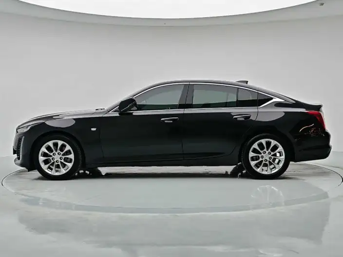 Cadillac CT5 2023 Model 28T Luxury Model Standard Edition – фото 4