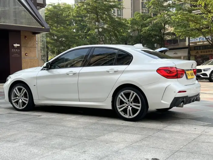 BMW 1 Series 2020 Model 125i Leading Model M Sports Set – фото 5
