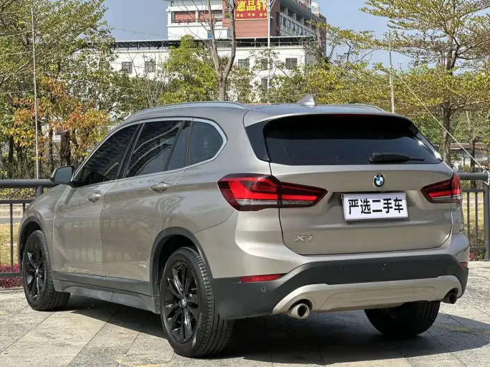 BMW X1 2022 Model sDrive20Li Fashion Model – фото 4