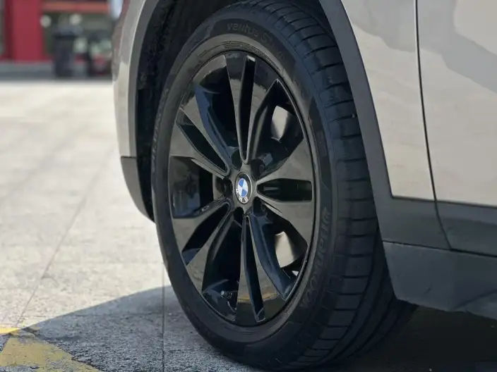 BMW X1 2022 Model sDrive20Li Fashion Model – фото 8