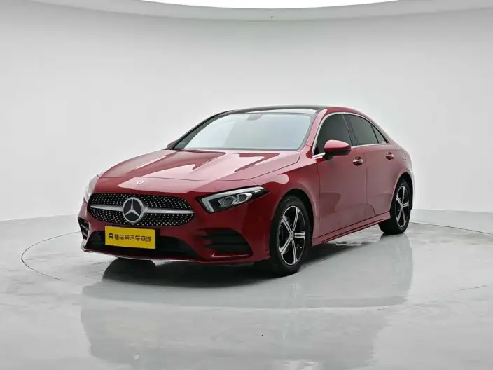 Mercedes-Benz A-class 2022 Model Facelift A 200 L Sports sedan Fashion Edition – фото 1