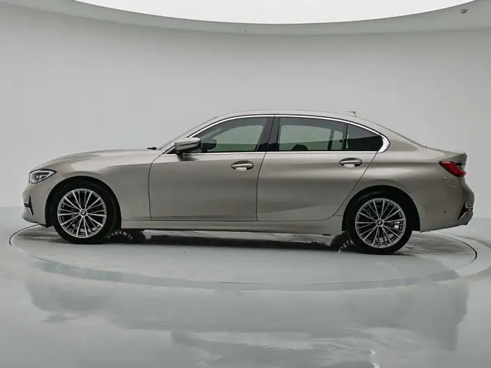 BMW 3 Series 2020 Model 325Li First Edition Edition – фото 4
