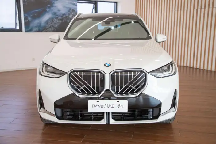 BMW X3 2025 Model xDrive30L Leading Model M Sports Set – фото 2