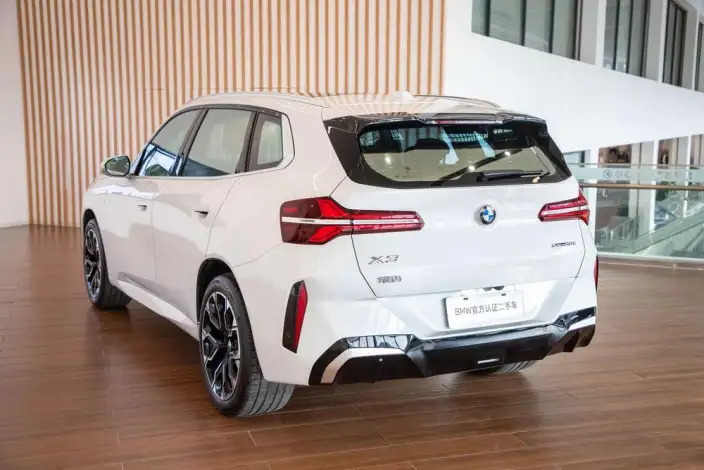 BMW X3 2025 Model xDrive30L Leading Model M Sports Set – фото 5