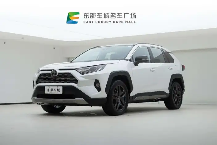 Toyota RAV4 2022 Model 2.0L CVT 4WD Premium Edition – фото 1