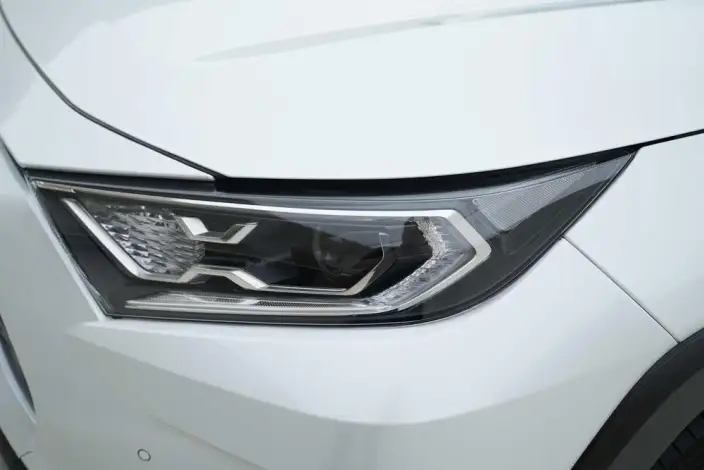 Toyota RAV4 2022 Model 2.0L CVT 4WD Premium Edition – фото 7