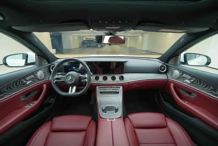 Mercedes-Benz E-Class 2023 Model E 260 L 4MATIC Sports sedan – фото 9