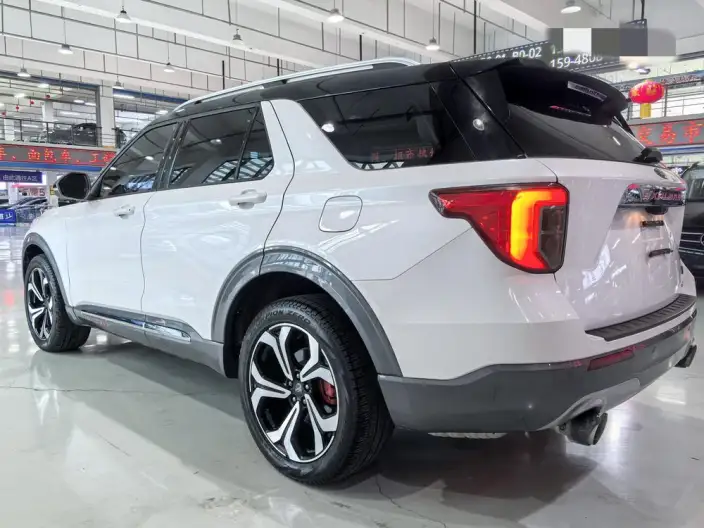 Ford Explorer 2020 Model EcoBoost 285 4WD Fashion edition 6 seat – фото 3