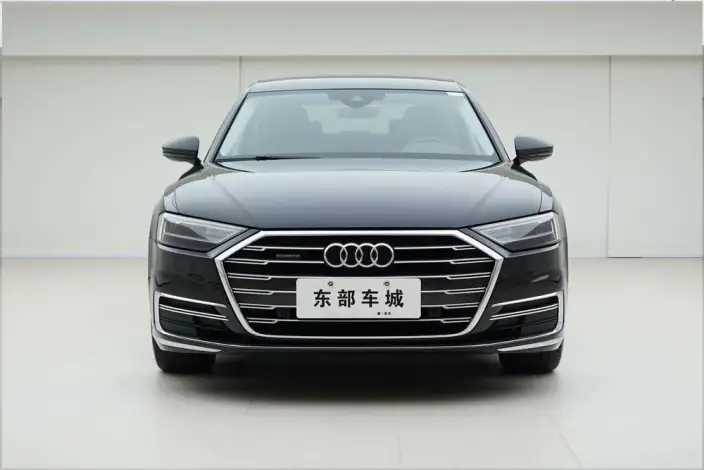 Audi A8 2021 Model A8L 50 TFSI quattro Comfort Model – фото 2