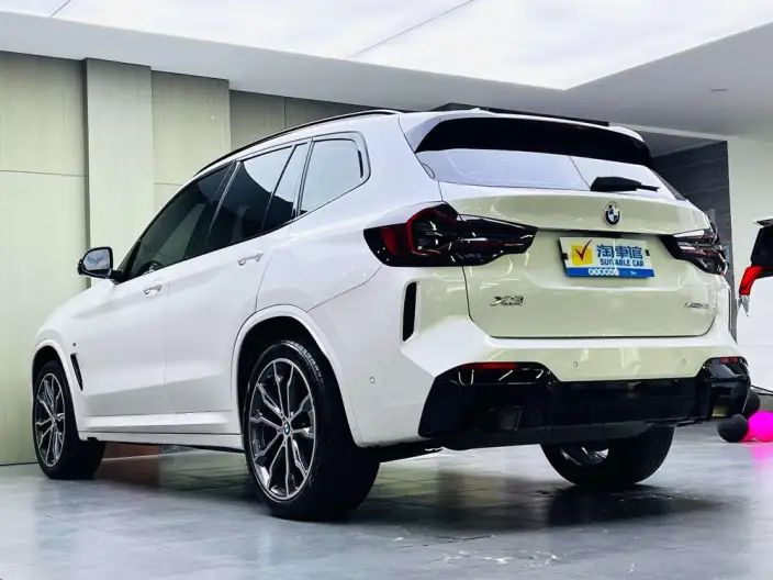 BMW X3 2023 Model xDrive30i Leading Model M Night Set – фото 4