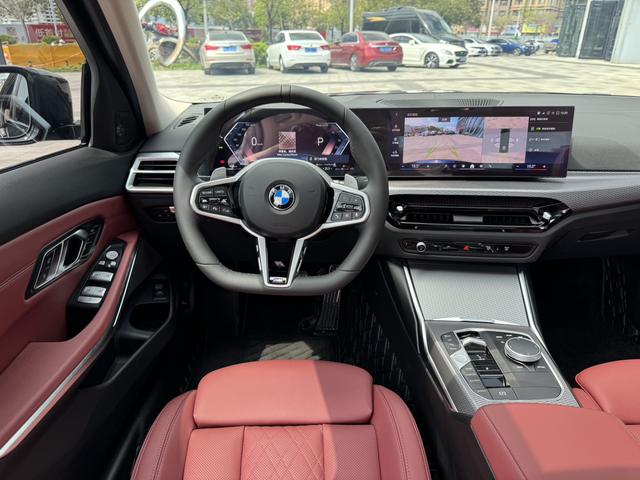 BMW 3 Series 2026 модификация 330Li M Sports Night Set – фото 10