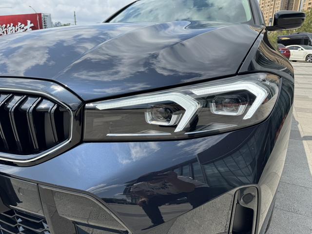 BMW 3 Series 2026 модификация 330Li M Sports Night Set – фото 13