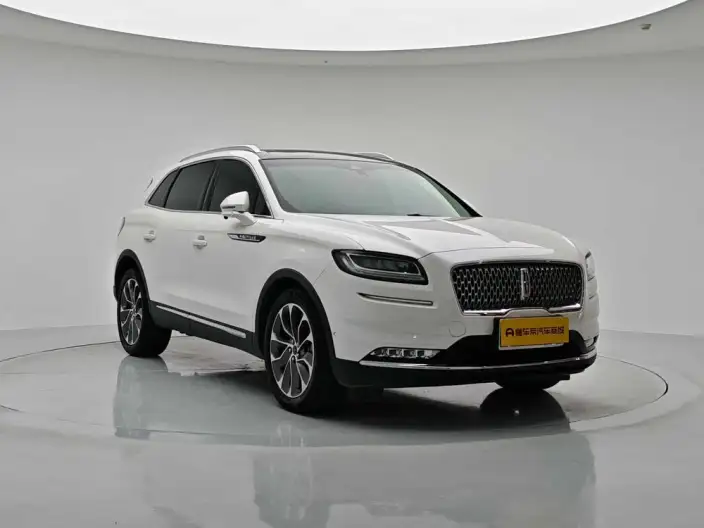 Nautilus 2021 Model 2.0T 4WD Zunya Edition – фото 3