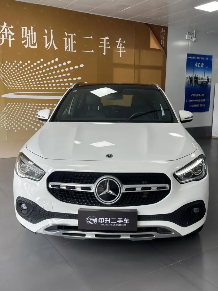 Mercedes-Benz GLA 2023 Model Facelift GLA 200 – фото 2