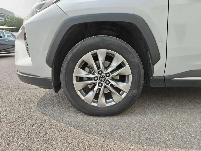 Toyota Wildlander 2021 Model 2.0L 4WD Deluxe Edition – фото 7