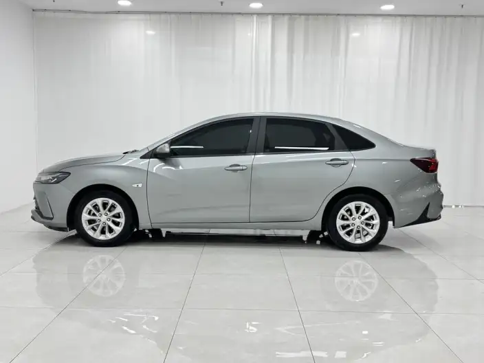 Chevrolet Corolla 2024 Model 1.5L DCT Yuexiang Edition – фото 4