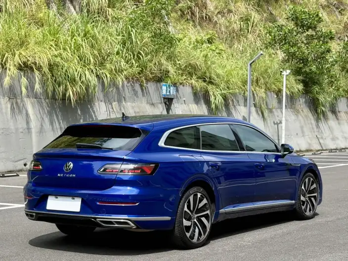 Arteon 2022 Model 2.0T Shooting Brake R-Line – фото 6