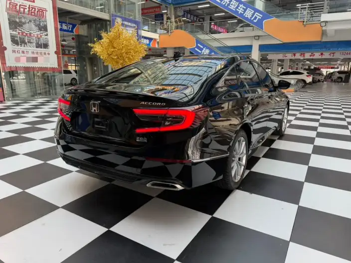 Honda Accord 2022 Model 260TURBO Deluxe Edition – фото 6