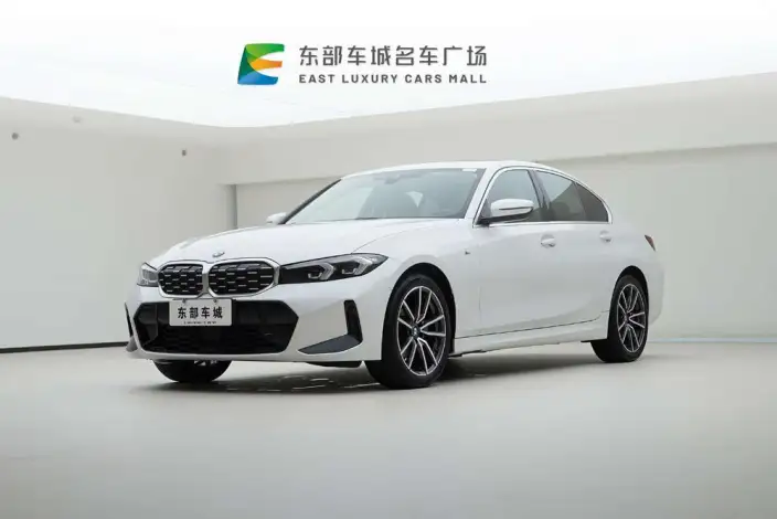 BMW 3 Series 2025 Model 325i M Sports Set – фото 1
