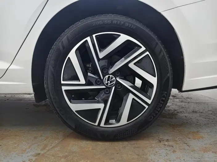 Volkswagen Sagitar 2023 Model 300TSI DSG Beyond Edition – фото 9