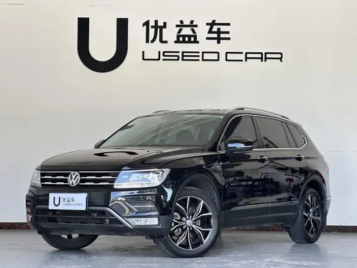 Volkswagen Tiguan L 2020 Model 330TSI Automatic 2WD Panorama Comfort Edition China V – фото 1