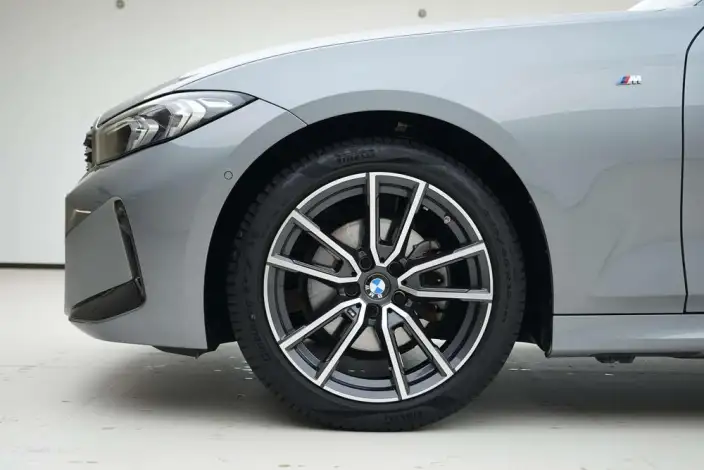 BMW 3 Series 2025 Model 325Li M Sports Set – фото 9