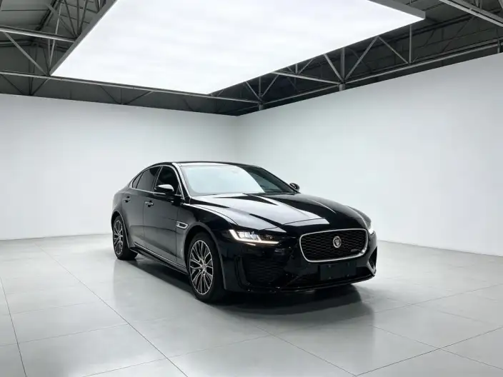 Jaguar XE L 2020 Model 2.0T 200PS R-DYNAMIC S Enterprising Sports Edition – фото 3