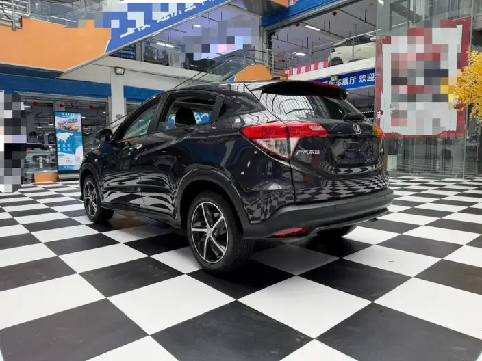 Honda Vezel 2020 Model 1.5L CVT Pioneer Edition – фото 4