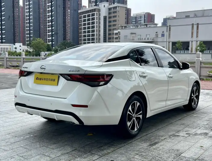 Nissan Sylphy 2022 Model 1.6L XL CVT Yuexiang Edition – фото 6