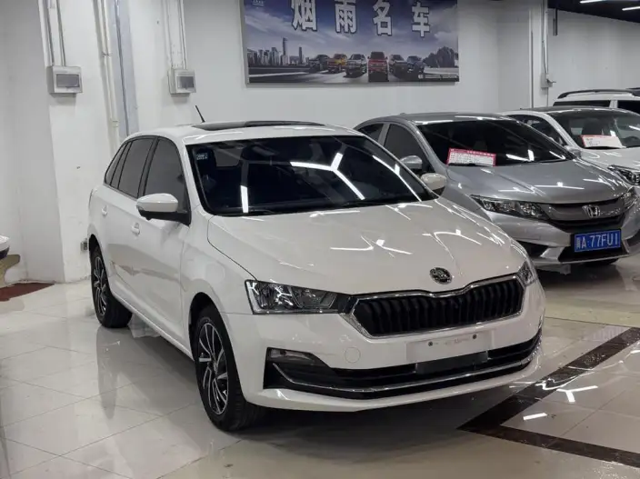 Spaceback 2020 Model 1.5L Automatic Comfort Edition – фото 3